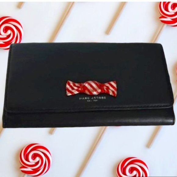 Marc Jacobs Crossbody Wallet | * Dust Bag / Tag Not Included * - Picture 3 of 11